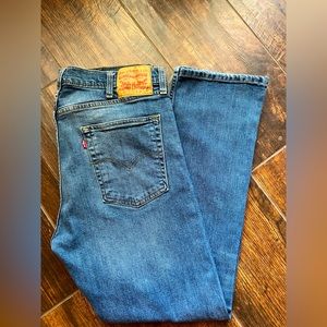 Men’s Levi’s 513 (slim/straight fit) 38x30 Blue denim jeans.  Previously worn!